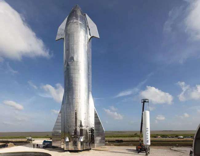 SpaceX Plans Luxury Spaceport-cum-Tourist Resort in Texas
