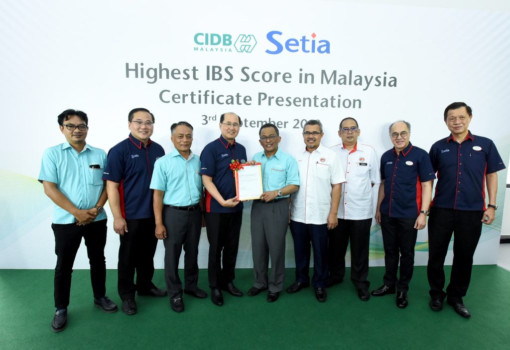 Certificate Presentation Highest IBS Score In Malaysia - 3 Sep 2019 - 01