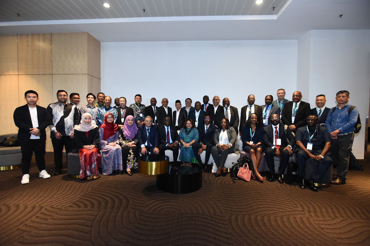 Strategic Collaboration Unveiled: Zambia-Malaysia Partnership Explores Construction Opportunities at ICW 2023