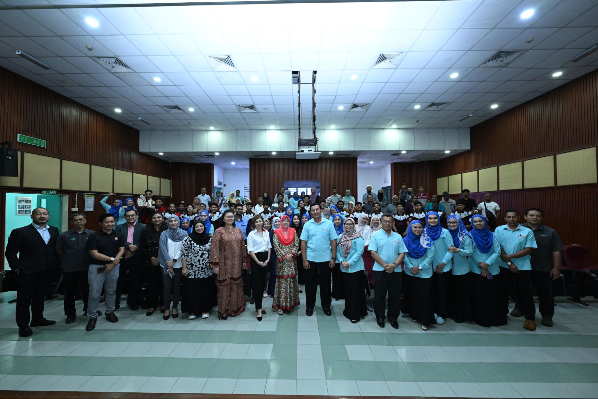 nsiden Kren Tumbang: Semua Tapak Pembinaan Digesa Uruskan Risiko Kerja Pembinaan Pada Musim Hujan Lebat